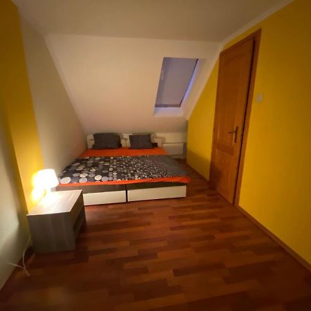 Mimi Apartman Διαμέρισμα Gyula Εξωτερικό φωτογραφία
